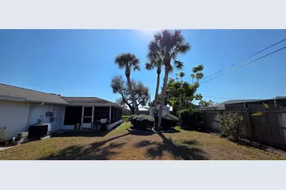 2260 Sandlewood Drive, Venice, FL 34293 - Photo 12