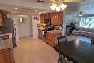2260 Sandlewood Dr, Venice, FL 34293 - Photo 44