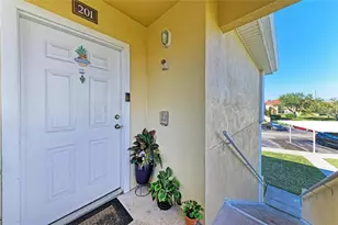 1130 Villagio Cir, Sarasota, FL 34237 - Photo 4