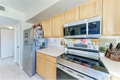 1130 Villagio Circle #201, Sarasota, FL 34237 - Photo 12
