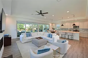 978 Crosswind Ave, Sarasota, FL 34240 - Photo 6