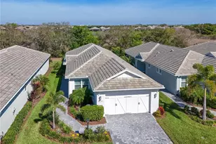 978 Crosswind Ave, Sarasota, FL 34240 - Photo 1