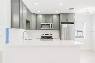 3427 Barstow St, Sarasota, FL 34235 - Photo 8