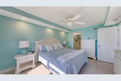 5770 Midnight Pass Road #404, Sarasota, FL 34242 - Photo 14