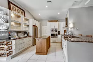 5122 Creekside Trail, Sarasota, FL 34243 - Photo 14