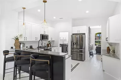 8051 36th Street Circle E, Sarasota, FL 34243 - Photo 18