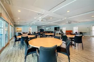 2721 Riverbluff Pl, Sarasota, FL 34231 - Photo 36