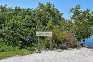 2721 Riverbluff Pl, Sarasota, FL 34231 - Photo 62