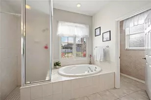 9605 Bladesmith Ln, Bradenton, FL 34212 - Photo 18