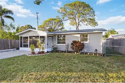 306 E Langsner Street, Englewood, FL 34223 - Photo 8