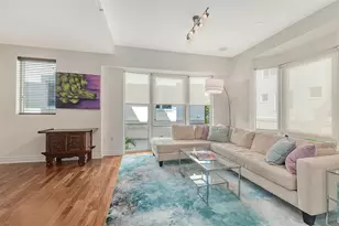 235 Cocoanut Ave, Sarasota, FL 34236 - Photo 14