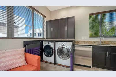 235 Cocoanut Avenue #113C, Sarasota, FL 34236 - Photo 38