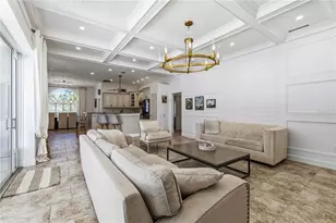 4822 Hamlets Grv Dr, Sarasota, FL 34235 - Photo 8