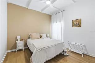 4822 Hamlets Grv Dr, Sarasota, FL 34235 - Photo 24