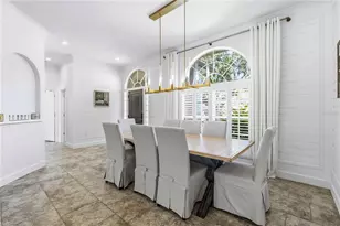 4822 Hamlets Grv Dr, Sarasota, FL 34235 - Photo 12