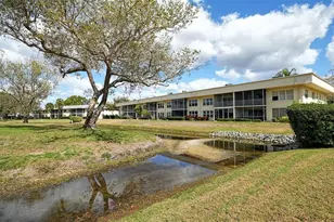 7880 Palm Aire Ln, Sarasota, FL 34243 - Photo 36