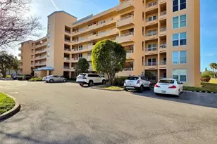 4570 Pinebrook Cir, Bradenton, FL 34209 - Photo 2