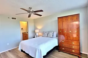 4570 Pinebrook Cir, Bradenton, FL 34209 - Photo 8