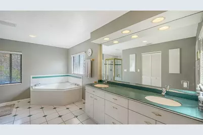 3131 Bayou Sound, Longboat Key, FL 34228 - Photo 26