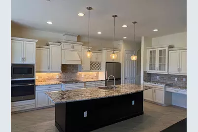 4820 Vasca Drive, Sarasota, FL 34240 - Photo 6