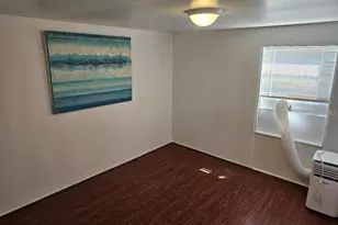 103 32nd St NW, Bradenton, FL 34205 - Photo 4