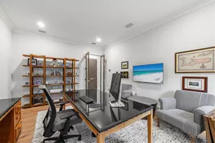 3927 Founders Club Dr, Sarasota, FL 34240 - Photo 42