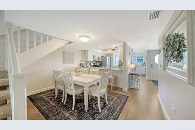 1350 Siesta Bayside Drive #1350B, Sarasota, FL 34242 - Photo 12