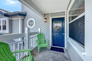 1350 Siesta Bayside Dr, Sarasota, FL 34242 - Photo 2