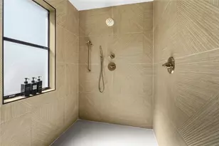 519 Loquat Dr, Anna Maria, FL 34216 - Photo 34