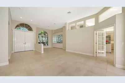 6309 Thorndon Circle, University Park, FL 34201 - Photo 8