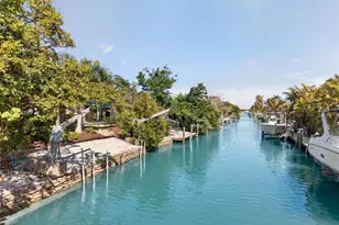 550 De Narvaez Dr, Longboat Key, FL 34228 - Photo 32