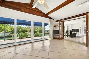 550 De Narvaez Dr, Longboat Key, FL 34228 - Photo 22