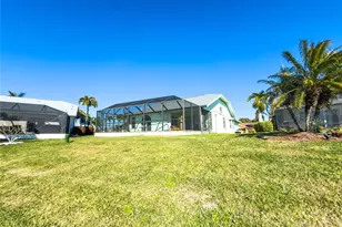 5110 86th St Ct W, Bradenton, FL 34210 - Photo 8