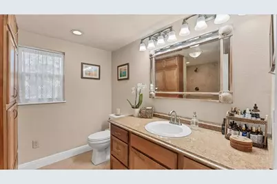 5237 Turtle Creek Lane, Sarasota, FL 34232 - Photo 16