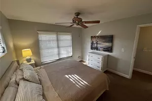 1335 Glendale Cir W, Sarasota, FL 34232 - Photo 12