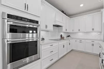 5876 Silverside Pine Court, Lakewood Ranch, FL 34211 - Photo 10