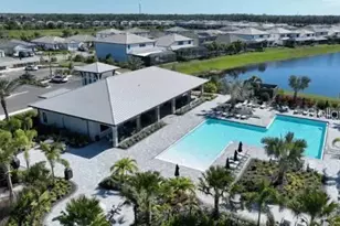 5876 Silverside Pne Ct, Lakewood Ranch, FL 34211 - Photo 38