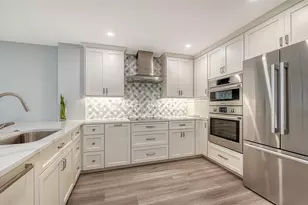 5780 Midnight Pass Rd, Sarasota, FL 34242 - Photo 4