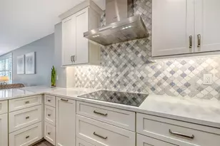 5780 Midnight Pass Rd, Sarasota, FL 34242 - Photo 6