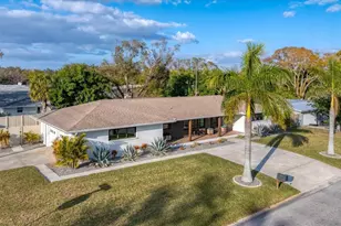 2411 Valencia Dr, Sarasota, FL 34239 - Photo 58