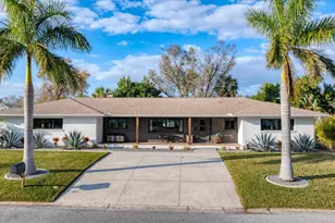 2411 Valencia Dr, Sarasota, FL 34239 - Photo 60