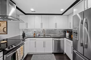 2295 Gulf of Mexico Dr, Longboat Key, FL 34228 - Photo 14