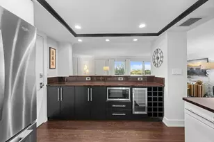 2295 E Gulf Of Mexico Dr, Longboat Key, FL 34228 - Photo 16