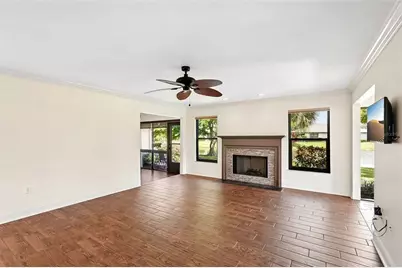 3639 Muirfield Drive #3A, Sarasota, FL 34238 - Photo 6