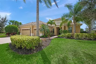 7809 Passionflower Dr, Sarasota, FL 34241 - Photo 2