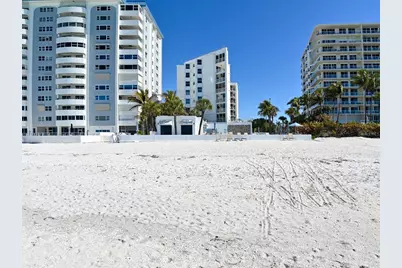 1770 Benjamin Franklin Drive #206, Sarasota, FL 34236 - Photo 4