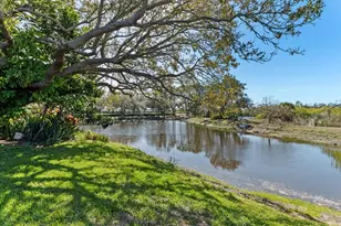 5114 50th Ave W, Bradenton, FL 34210 - Photo 2