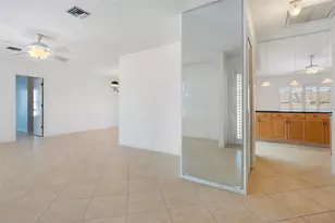 8219 Timber Lake Ln, Sarasota, FL 34243 - Photo 10