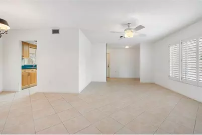 8219 Timber Lake Lane, Sarasota, FL 34243 - Photo 14