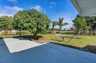 4289 Yucatan Cir, Port Charlotte, FL 33948 - Photo 26
